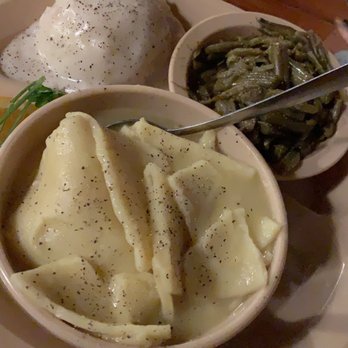 Lambert's Cafe - Ozark - Chicken and dumplings, green beans with bacon in it, and mashed potatoes and gravy! Sooo good!! - American Near Me - Ozark, Missouri Lambert's Cafe - Ozark - Chicken and dumplings, green beans with bacon in it, and mashed potatoes and gravy! Sooo good!! - American Near Me - Ozark, Missouri
