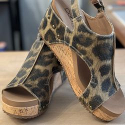 Girlfriends Boutique