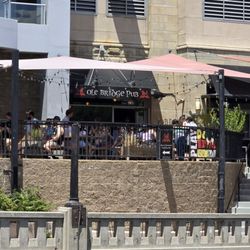 Ole Bridge Pub