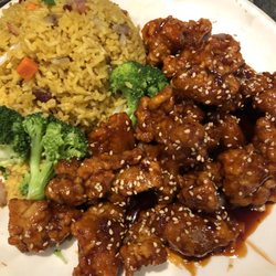 Mengs Pan Asian - Lunch Special Sesame Chicken