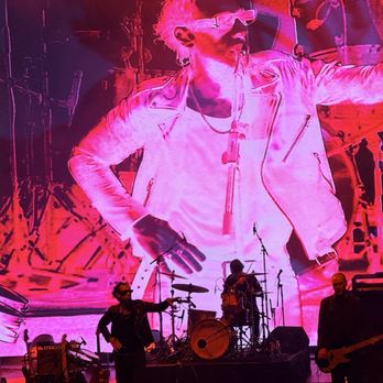 Yaamava’ Theater - She wants revenge - Music Venues Near Me - S Highland, California
