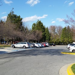 Jane E Lawton Community Recreation Center - Ample parking space