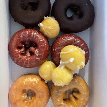 Donuts N Boba - Chocolate  , red velvet, pumpkin  spice and cherry - Bubble Tea Near Me - El Paso, Texas
