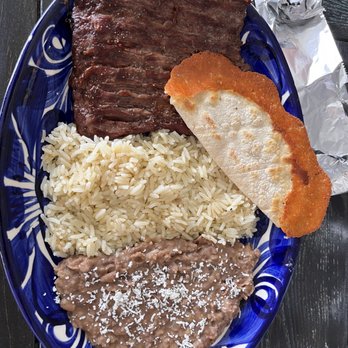 Sal-o-Mon - Asada - Mexican Near Me - New Braunfels, Texas