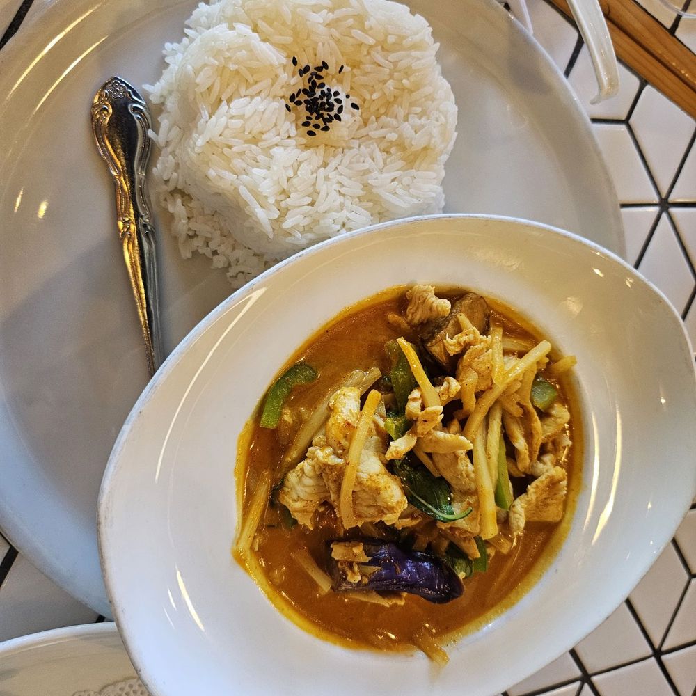 Urban Thai Kitchen - Red curry - Thai Near Me - San Diego, California Urban Thai Kitchen - Red curry - Thai Near Me - San Diego, California