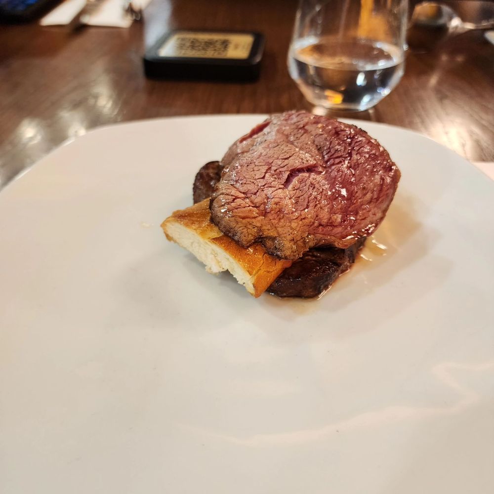 Nusr-Et Steakhouse - Steakhouses Near Me - Istanbul, 34 Nusr-Et Steakhouse - Steakhouses Near Me - Istanbul, 34