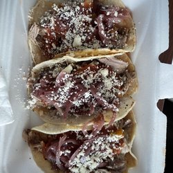 Cardona's Kitchen - 3 carnita tacos