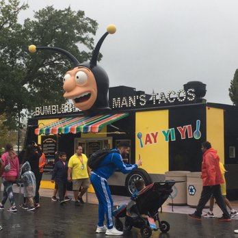 Universal Studios Florida - Worst tacos. They don't even toast the tortilla - Amusement Parks Near Me - Orlando, Florida