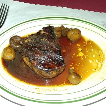 Five O'Clock Steakhouse - Steak, medium rare. Cooked perfectly but it simply tastes like a low grade filet mignon. 3 stars - Steakhouses Near Me - Milwaukee, Wisconsin