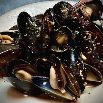 Blue Point Grill - PEI mussels with mustard cream sauce... this is the best thing at the restaurant! Ask for more bread to dip in the sauce! - Seafood Near Me - Princeton, New Jersey