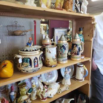 44th Ave Antiques - Antiques Near Me - Wheat Ridge, Colorado