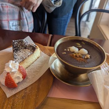 Okrumong - basque cheesecake and sweet red bean porridge - Desserts Near Me - Torrance, California