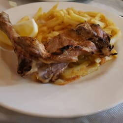 Venta Quemada - Pollo a la brasa con patatas