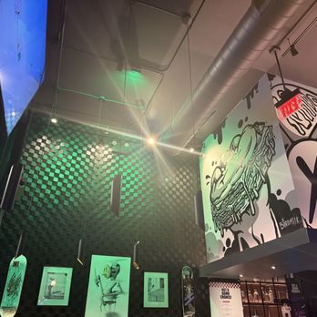 NADC Burger - Restaurant - Burgers Near Me - Chicago, Illinois