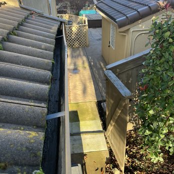 Master's Window & Gutter Cleaning - Window Washing Near Me - Carmichael, California