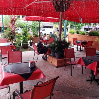 Chocolada Bakery & Cafe - Bakeries Near Me - Hollywood, Florida