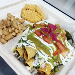 El Bandido - Chicken Flautas Combo