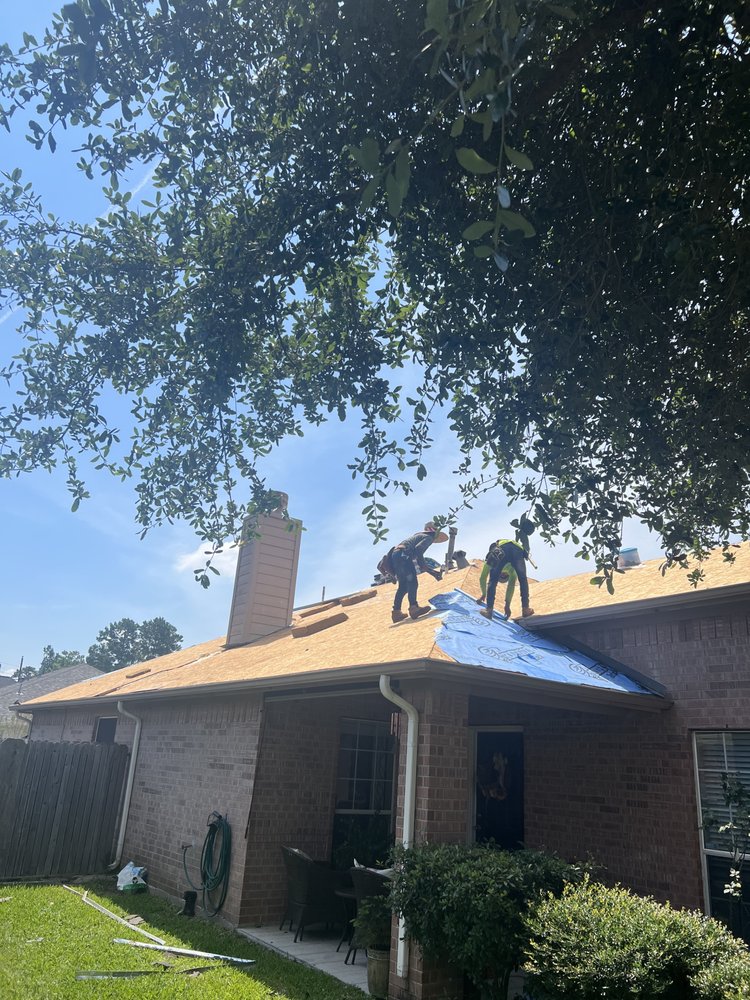 Slide of West Roofing Services