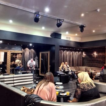 Wild Cabaret - Afternoon music - Bars Near Me - Glasgow, GLG