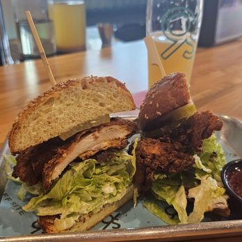 Off Site - Fried chicken Sammie - Beer Bar Near Me - Miami, Florida