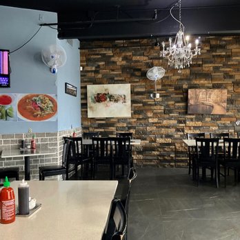Pho Chan - .. view from table (other side wall tables). - Vietnamese Near Me - New Westminster, British Columbia Pho Chan - .. view from table (other side wall tables). - Vietnamese Near Me - New Westminster, British Columbia