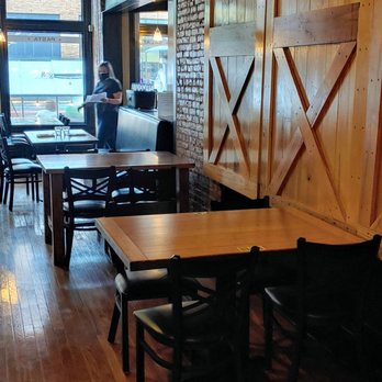 1808 American Bistro - New American Near Me - Delaware, Ohio