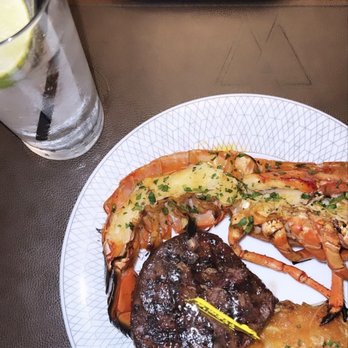 Maple & Ash - Steakhouses Near Me - Chicago, Illinois Maple & Ash - Steakhouses Near Me - Chicago, Illinois