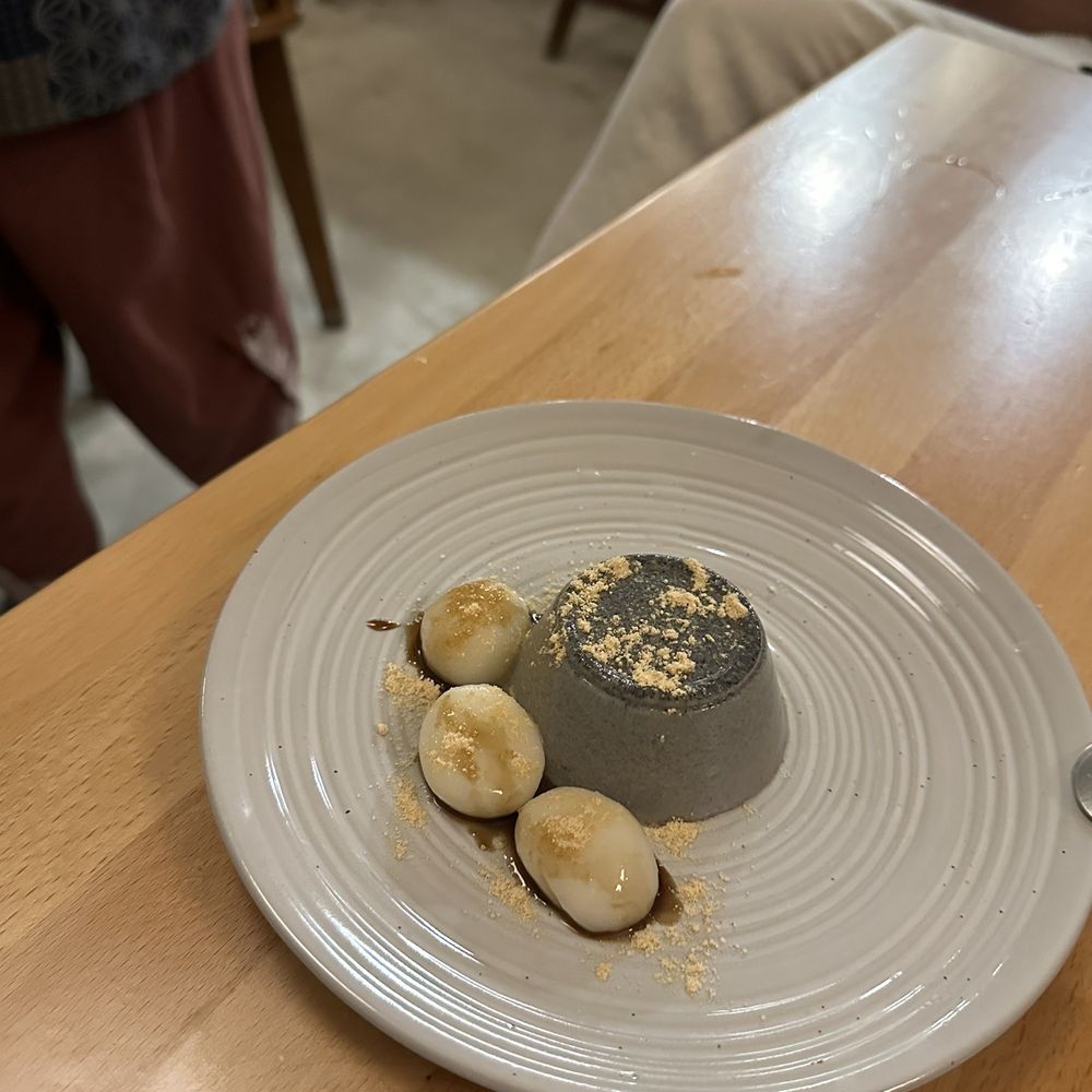 Black sesame pudding Black sesame pudding