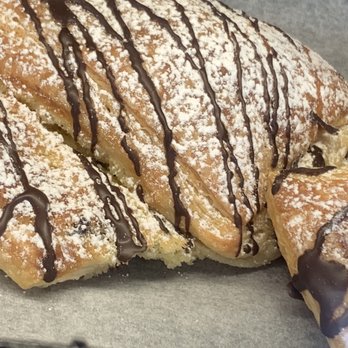 Chapelure - So yummy chocolate danish - Bakeries Near Me - East Lansing, Michigan