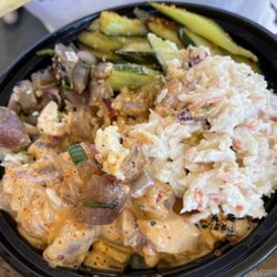 Poke N Sides @ the Hilo Farmers Market - 2 choice poke + 2 sides