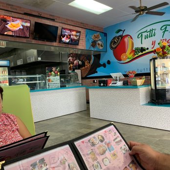 Tutti Frutti Y Mas - Inside the restaurant - Empanadas Near Me - Winter Park, Florida Tutti Frutti Y Mas - Inside the restaurant - Empanadas Near Me - Winter Park, Florida