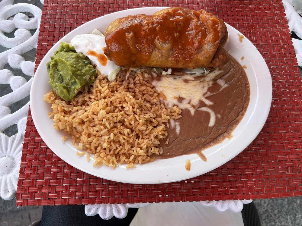 Las Guitarras Restaurant