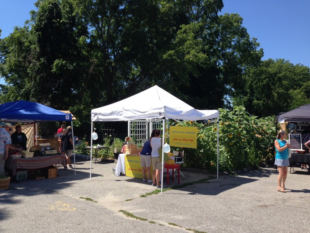 SCHOOLYARD MARKET Updated June 2024 691 Main St, Warren, Rhode