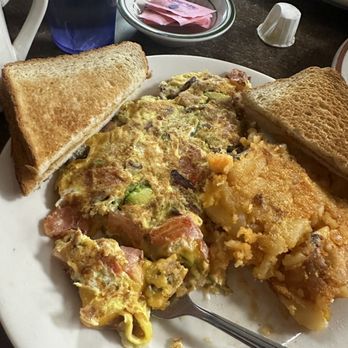 Tina's Place - Omelet - Diners Near Me - Brooklyn, New York