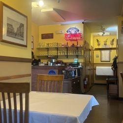 La Rocca's Restaurant & Pizzeria - Part of the restaurant