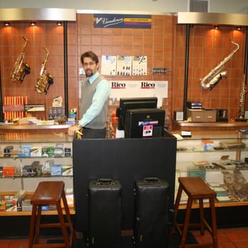 Detroit Wayne Music Studio - Musical Instruments & Teachers Near Me - Eastpointe, Michigan