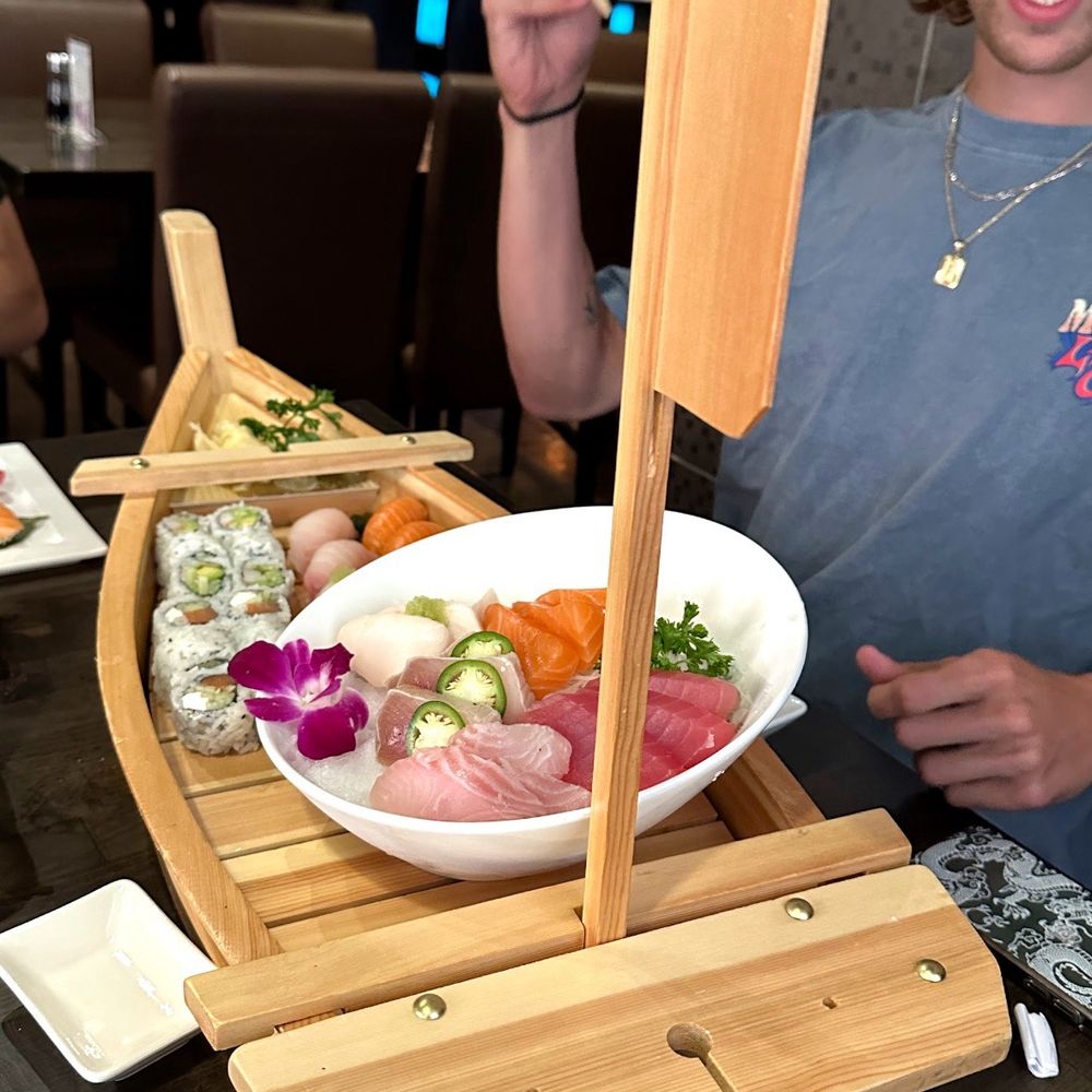 Sake Sushi - Sushi Bars Near Me - Chaska, Minnesota