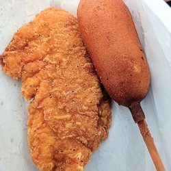Firelake Grand Travel Plaza - Huge chicken strip - fresh & nicely cooked crispy outside, inside tender and juicy, very filling. Corn dog hand-dipped, shorter but plump.