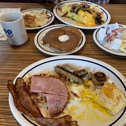 Sampler # 1 and Beef omelet.