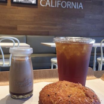 Paris Baguette - Curry Croquette, Chocolate Pudding, and Peach Iced Tea all so yummy! - Coffee & Tea Near Me - Irvine, California Paris Baguette - Curry Croquette, Chocolate Pudding, and Peach Iced Tea all so yummy! - Coffee & Tea Near Me - Irvine, California