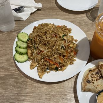Lao'd District - basil fried rice - Thai Near Me - Houston, Texas Lao'd District - basil fried rice - Thai Near Me - Houston, Texas