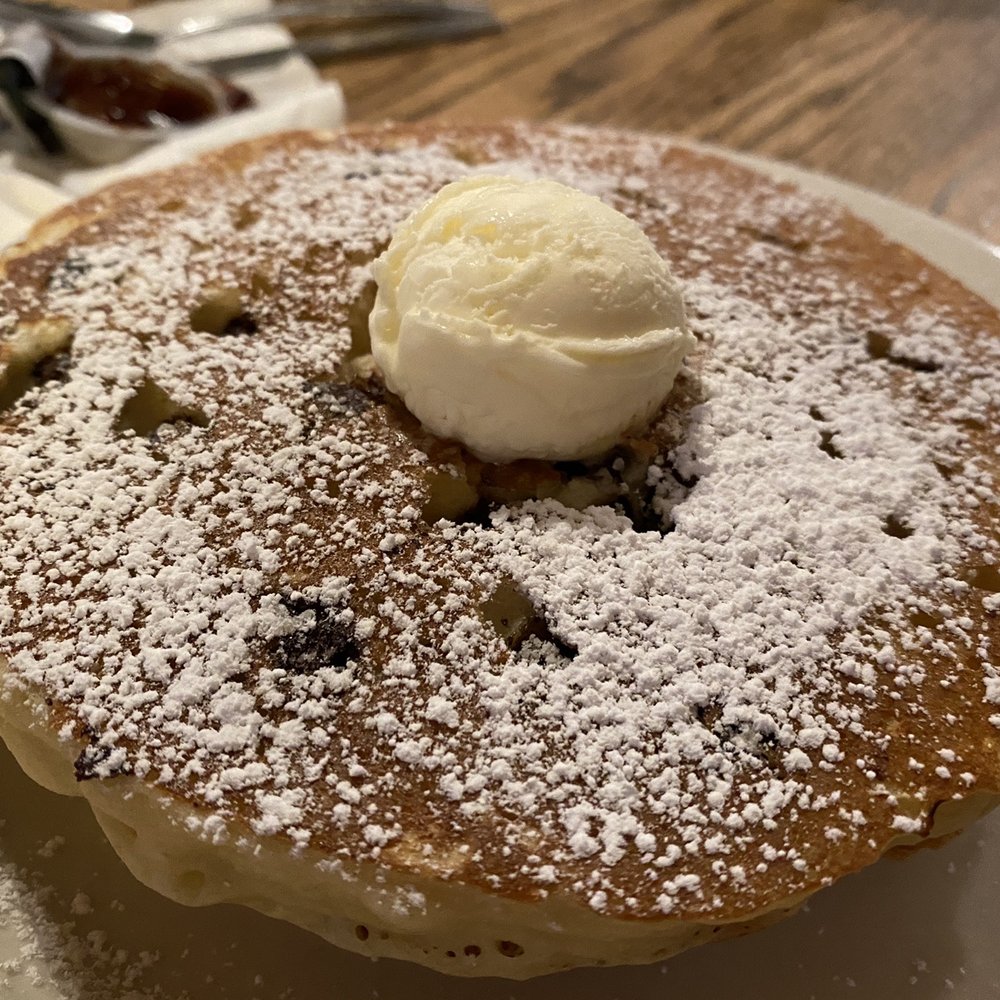 Pinky's - Chocolate Chip Pancake Short Stack - Coffee & Tea Near Me - Tampa, Florida