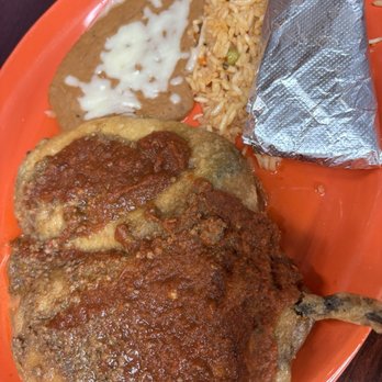 El Potro Restaurant - Chile Relleno with Rice and Beans - Mexican Near Me - St. Louis, Missouri El Potro Restaurant - Chile Relleno with Rice and Beans - Mexican Near Me - St. Louis, Missouri