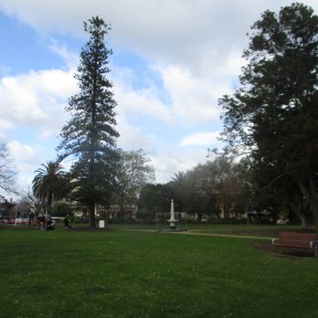 St Vincent Gardens - Park - Parks Near Me - Port Melbourne, VIC