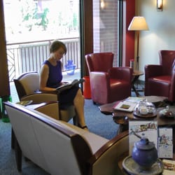 American Vein and Vascular Institute - Rocky Mountain Vein Institute Pueblo Riverwalk Clinic Patient Lounge