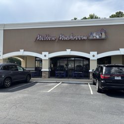 Exterior view of pizza spot.
