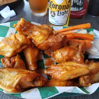 Davison Road Inn - Hot Wings - New American Near Me - Lockport, New York