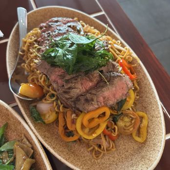 Dalah - Drunken mama noodles grilled beef - Thai Near Me - Pasadena, California