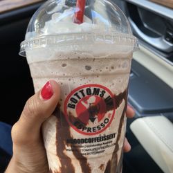 Bottoms Up Espresso - Cookies and Cream Smoothie