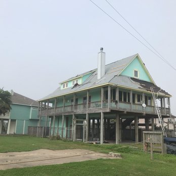 JC Custom Metal Roofing - During - Roofing Near Me - Galveston, Texas JC Custom Metal Roofing - During - Roofing Near Me - Galveston, Texas